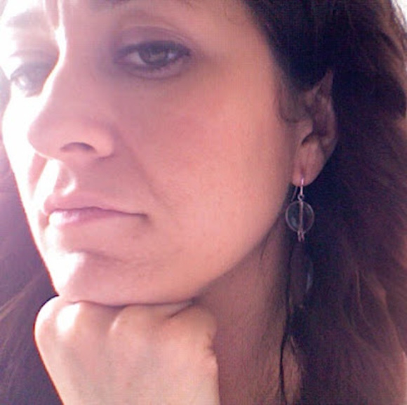 Meet your Posher, Terra - Picture 1 of 1